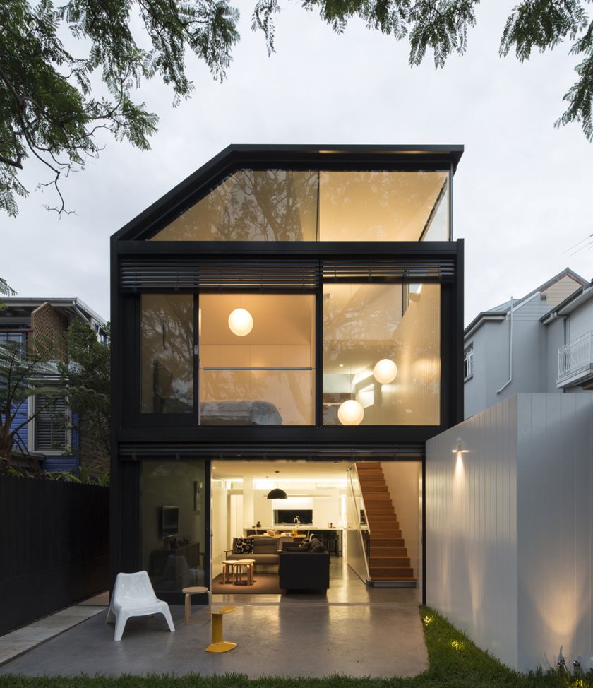 Cosgriff House adjustable louvres opening & closing sequence