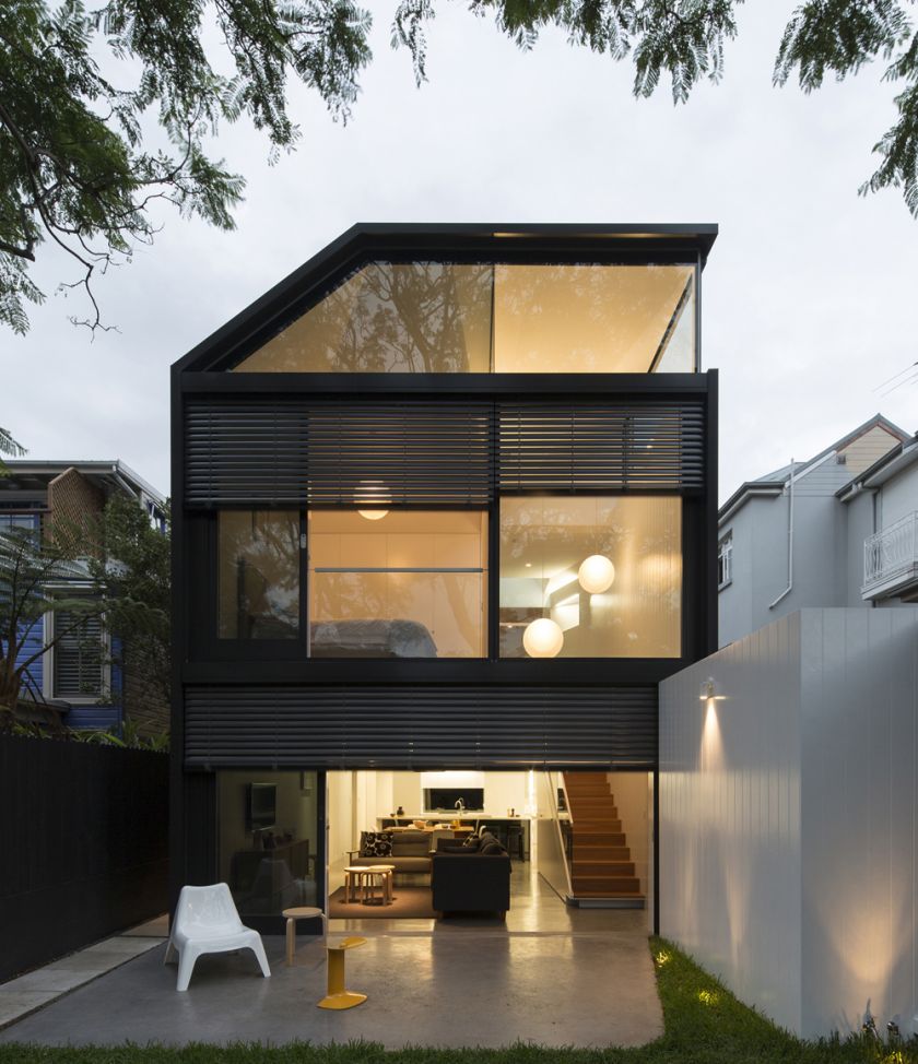 Cosgriff House adjustable louvres opening & closing sequence
