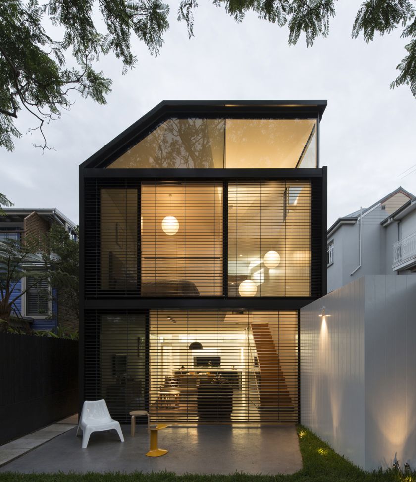 Cosgriff House adjustable louvres opening & closing sequence