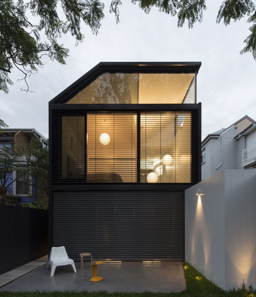 Cosgriff House adjustable louvres opening & closing sequence