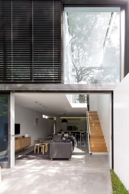 Cosgriff House exterior rear facade with view to lower ground living room