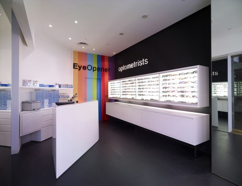 EyeOpener interior view to counter & displays
