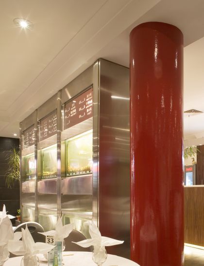 Golden Harbour Restaurant interior view of fish tanks